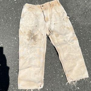 Distressed carhartt pants men's workwear double knee.